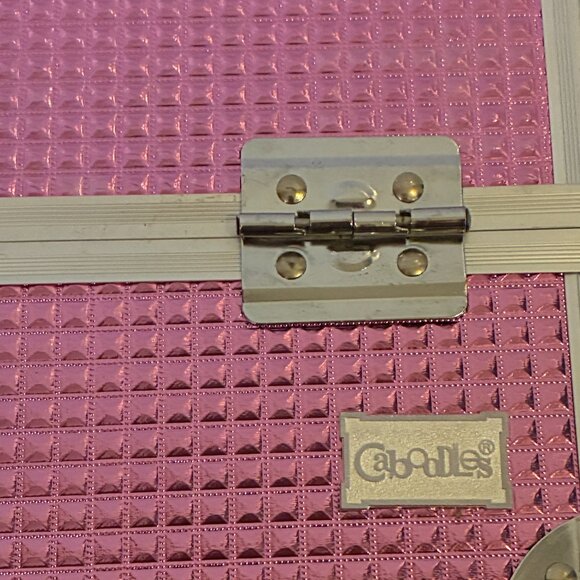 Large Metallic Pink Caboodles - Picture 3 of 5